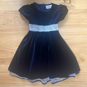 RARE EDITIONS NAVY VELVETEEN DRESS    SIZE 4